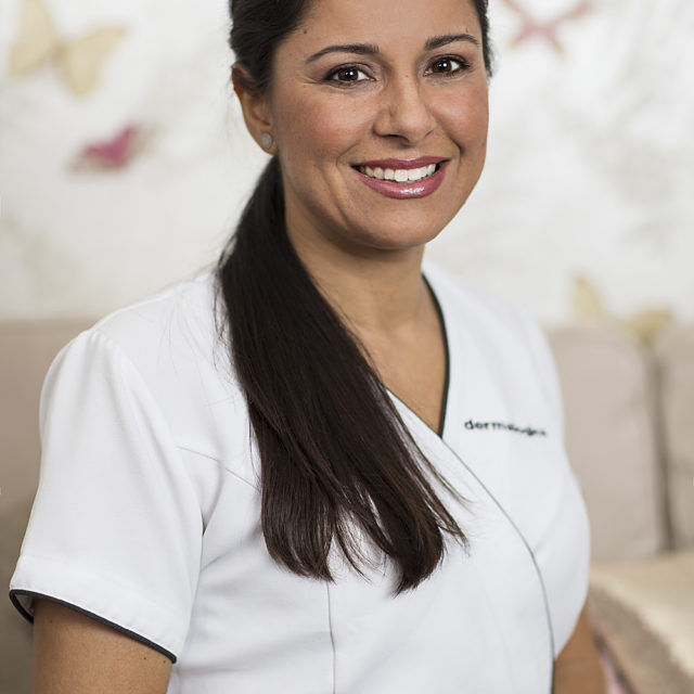 carina-carrasco-smile carina-carrasco-smile